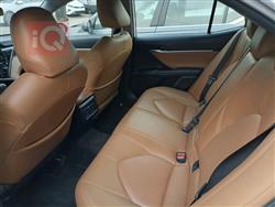 تۆیۆتا کامری